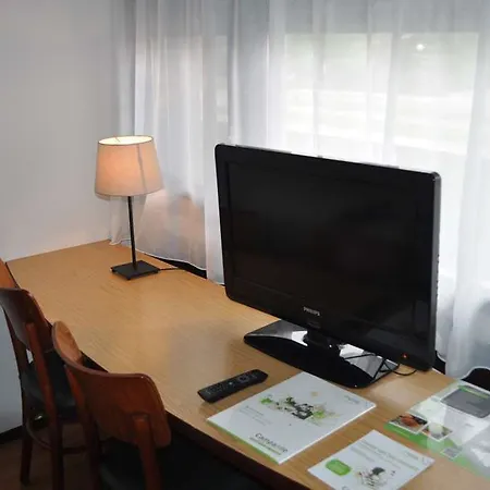 Hotel Campanile & Restaurant Oost 3*